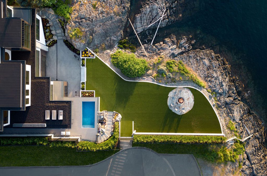 How to Create a Stunning Outdoor Living Space